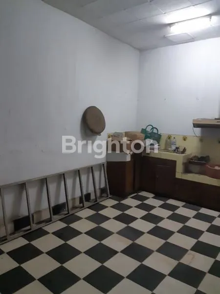 image RUMAH TENGAH KOTA SEMARANG DEKAT SIMPANG LIMA (2)