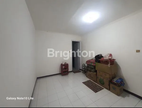 image RUMAH DI VILLA VALENCIA SURABAYA (3)