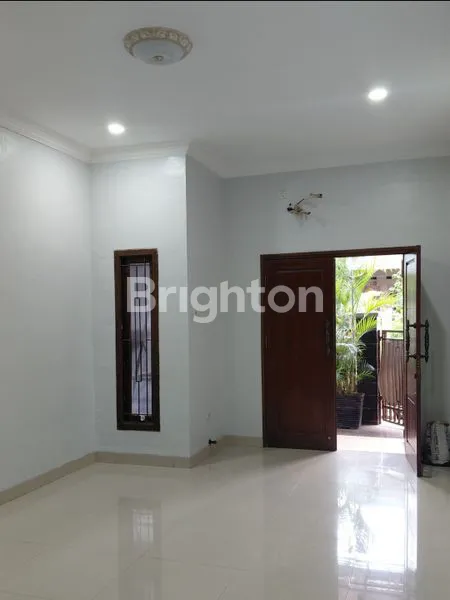 image RUMAH DUA LANTAI MODERN MINIMALIS CIBINONG (3)