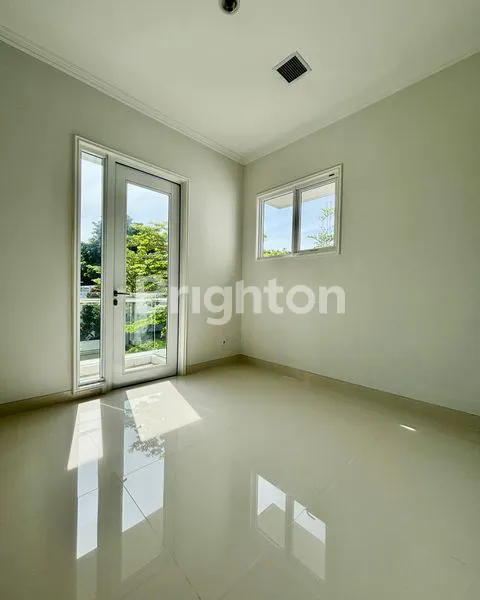 image RUMAH HOEK BRAND NEW,TYPE 8 DI PASADENA VILLAGE (5)