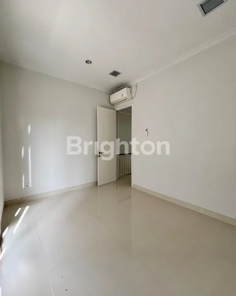 image RUMAH HOEK BRAND NEW,TYPE 8 DI PASADENA VILLAGE (8)