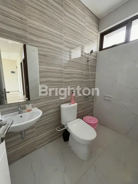 image NICE HOUSE VIEW DEPAN TAMAN DAN AEON MALL SENTUL - CITRA SENTUL RAYA (6)