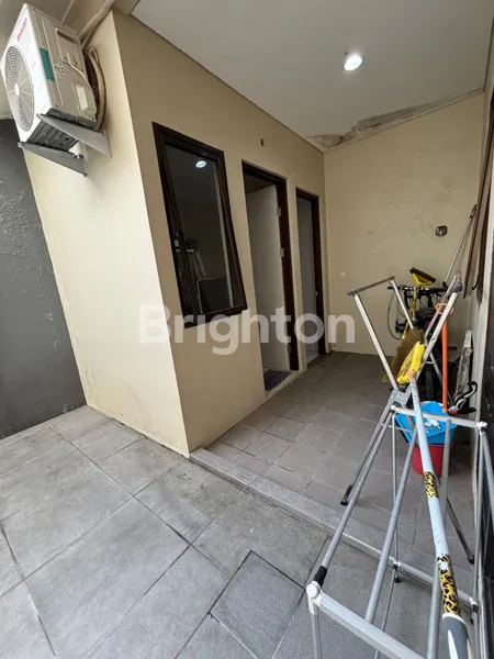 image NICE HOUSE VIEW DEPAN TAMAN DAN AEON MALL SENTUL - CITRA SENTUL RAYA (7)