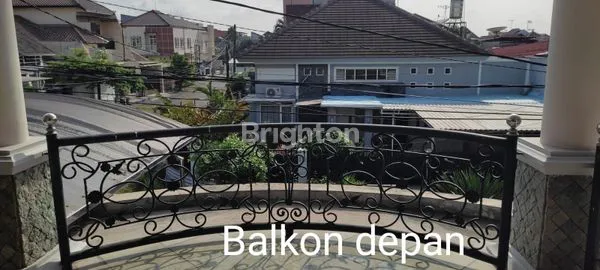 image RUMAH MEWAH MURAH DEKAT SUHAT ( SOEKARNO HATTA ) DEKAT UB ( UNIVERSITAS BRAWIJAYA ) BISA FULL FURNISHED BISA TANPA PERABOTAN  (6)