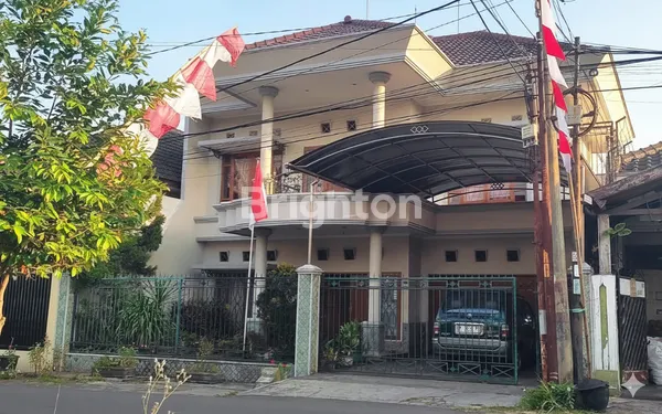 image RUMAH MEWAH MURAH DEKAT SUHAT ( SOEKARNO HATTA ) DEKAT UB ( UNIVERSITAS BRAWIJAYA ) BISA FULL FURNISHED BISA TANPA PERABOTAN  (1)