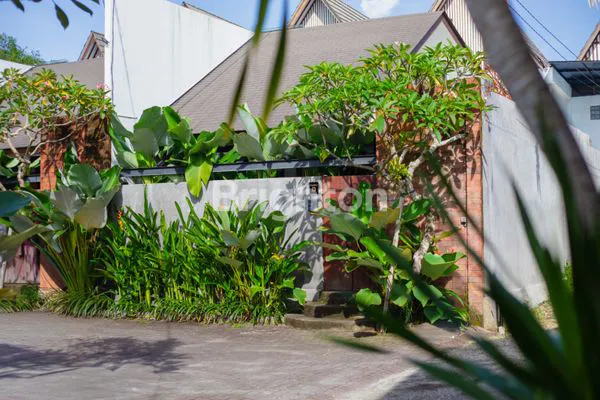image 2BR MODERN DESIGNER VILLA WITH PRIVATE POOL UBUD (8)
