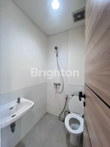 image RUMAH BARU SIAP HUNI DI PARK SERPONG (4)