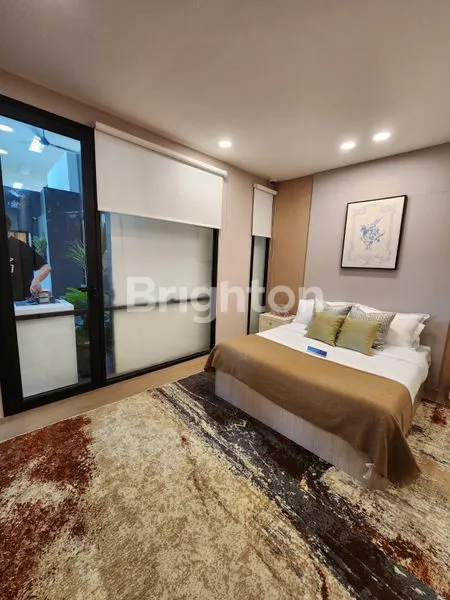 image RUMAH 3 LANTAI DESAIN MINIMALIS DAN HARGA EKONOMIS COCOK UNTUK KELUARGA (6)