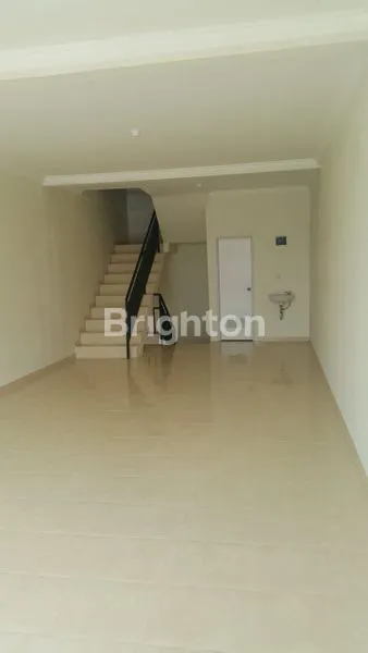 image RUKO LANTAI 3,5 JALAN UTAMA IMAM BONJOL (3)