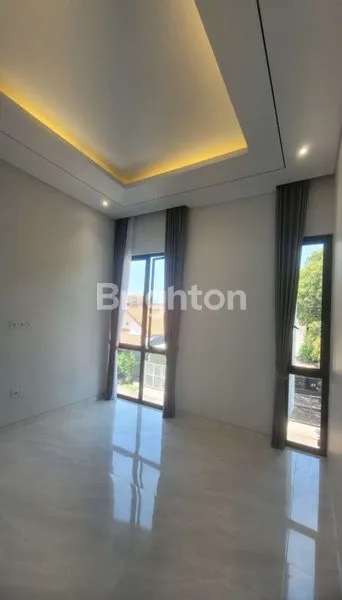 image RUMAH BARU MANYAR INDAH (3)