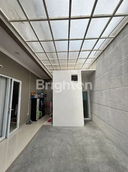 image RUMAH MEWAH MURAH DEKAT LUWES GENTAN BAKI SOLO (7)