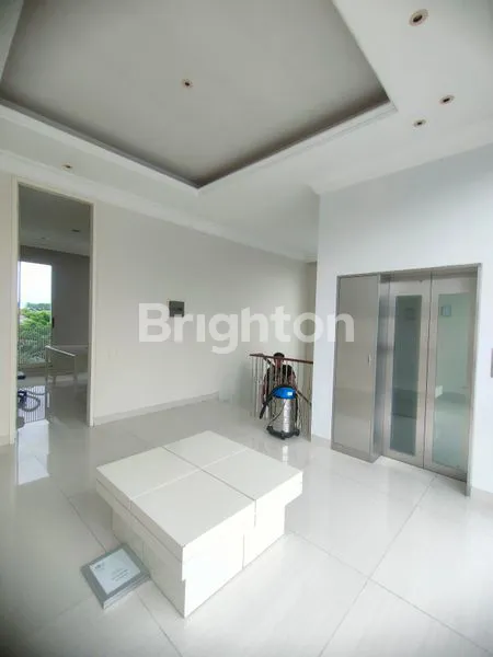 image RUMAH SIAP HUNI MEWAH GRAND EMBASSY PAKUWON INDAH (7)