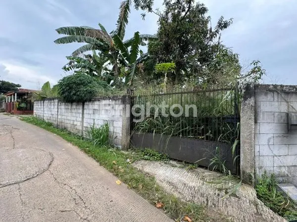 image TANAH LUAS STRATEGIS PINGGIR JALAN COCOK UNTUK HUNIAN ATAU USAHA KOS (2)