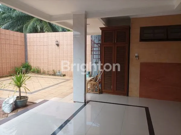 image RUMAH GIRILOKA 2 LOKASI STRATEGIS BSD (5)