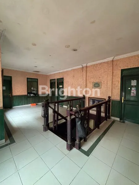 image HUNIAN STRATEGIS CILANDAK, LT 407M² & LB 600M² (8)