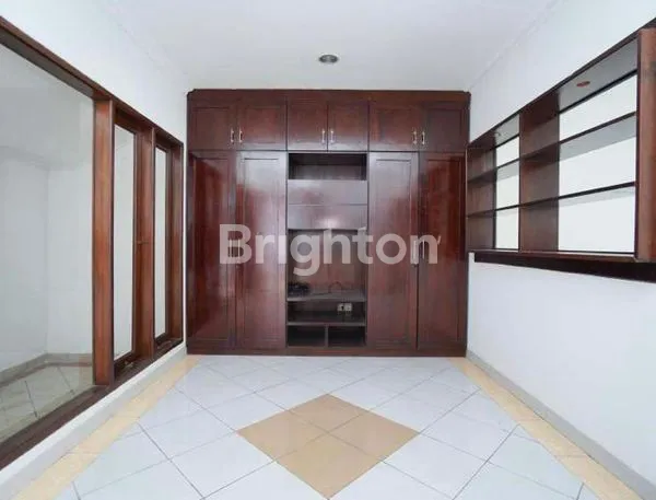 image RUMAH KONTRAKAN SEMI FURNISHED BUKIT BOGOR RAYA BOGOR TIMUR, BOGOR. (6)