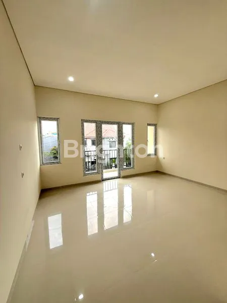 image RUMAH BARU MINIMALIS SIAP HUNI KAV DKI MERUYA JAKARTA BARAT (5)