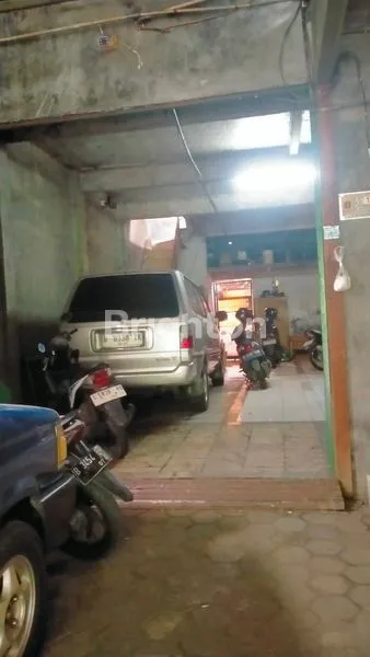 image HUNIAN STRATEGIS LT 152M² DEKAT TOL & RS, JAKARTA SELATAN (4)