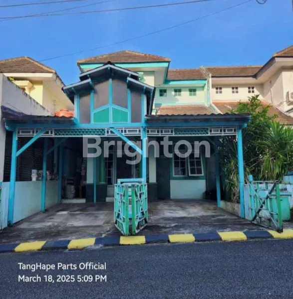 image RUMAH MODERN SIAP HUNI FULL FURNISH DI BALIKPAPAN BARU (1)