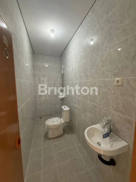 image RUMAH BARU MINIMALIS SIAP HUNI KAV DKI MERUYA JAKARTA BARAT (7)