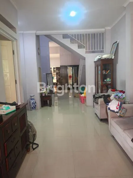 image RUMAH 2 LANTAI SIAP HUNI DI BINTARO TANGERANG SELATAN (2)
