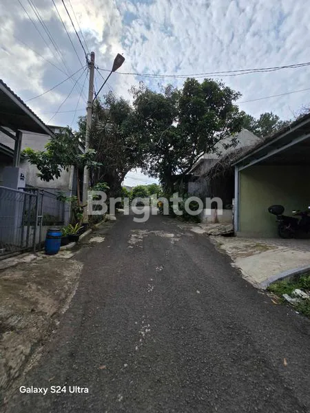 image RUMAH MODERN MINIMALIS SIAP HUNI DI DEPOK  (2)