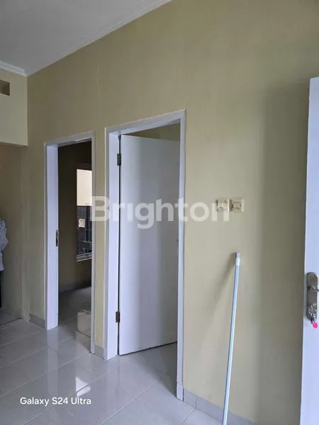 image RUMAH MODERN MINIMALIS SIAP HUNI DI DEPOK  (3)