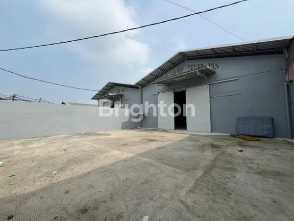 image GUDANG STRATEGIS KAPUK, LT 1.500M², LISTRIK 30.000W (2)