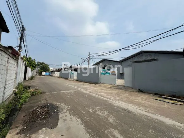 image GUDANG STRATEGIS KAPUK, LT 1.500M², LISTRIK 30.000W (1)