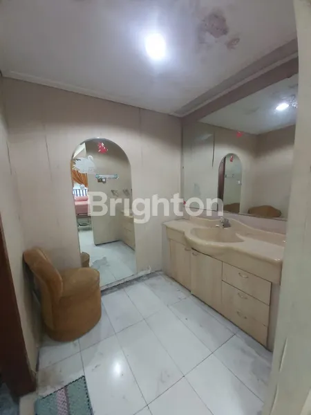 image RUMAH MINIMALIS DESAIN UNIK LOKASI JALAN KECILUNG SURABAYA !! (4)