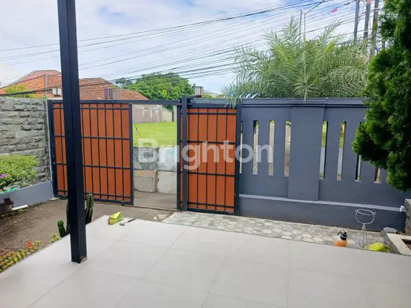 image JUAL TANAH DAN BANGUNAN DILOKASI STRATEGIS, COCOK UNTUK USAHA DAN TEMPAT TINGGAL (4)