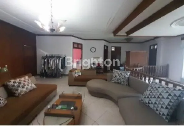 image RUMAH MEWAH CAKEP SIAP HUNI DI SERPONG  (6)