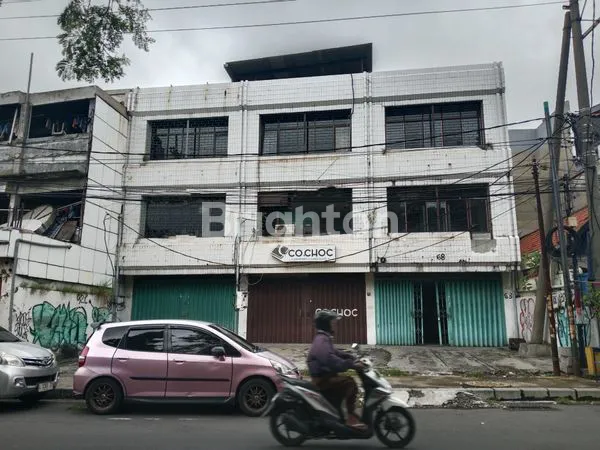 image SEWA RUKO 3 LANTAI (1)