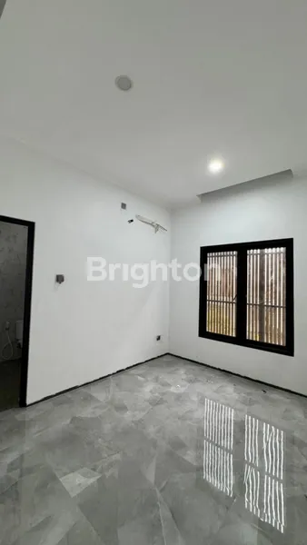 image RUMAH DHARMAHUSADA MANYAR SURABAYA ROW JALAN 2.5 MOBIL (3)