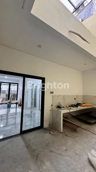 image RUMAH NEW MINIMALIS DI DHARMAHUSADA MAS DEKAT GALAXY MALL (3)