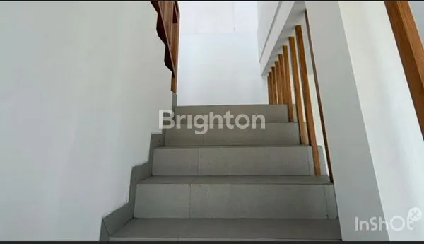 image VILLA 2 LANTAI GARDEN LUAS KOLAM RENANG PRIBADI CANGGU KUTA UTARA (4)