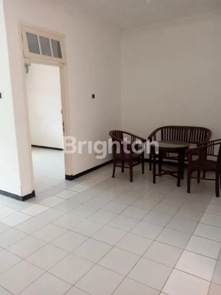 image RUMAH DI BUKIT DIENG MALANG (7)