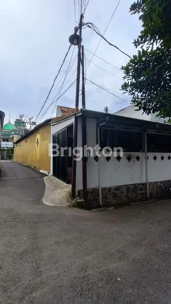 image HUNIAN PLUS USAHA, SHM, 3 CARPORT (1)