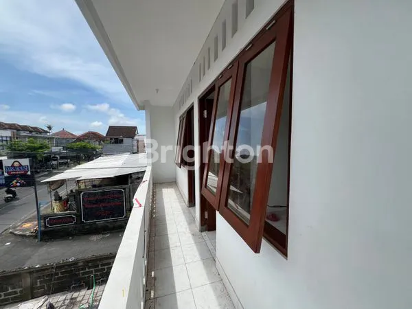 image DISEWAKAN RUKO 2 LANTAI – ABIAN BASE, DALUNG #LOKASI RAMAI | PARKIR LUAS | SIAP USAHA # (6)