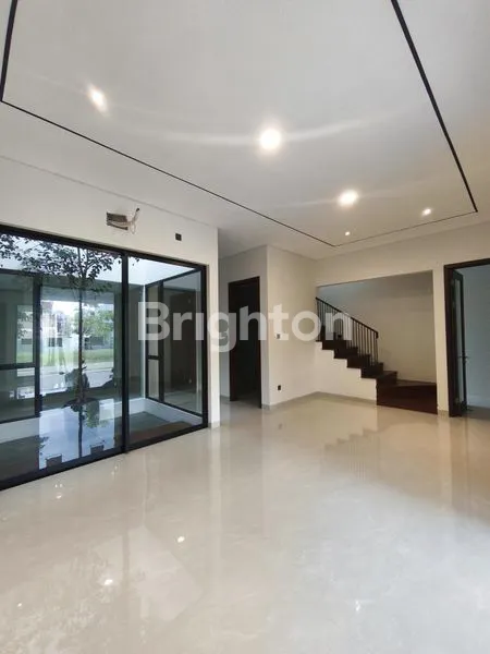 image HUNIAN BARU CITRALAND, 2 LANTAI, SIAP HUNI & MODERN (2)