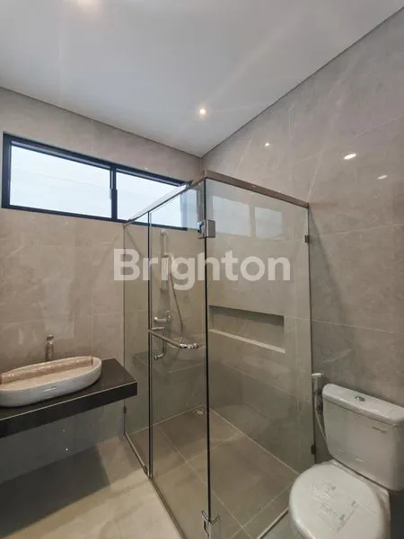 image HUNIAN BARU CITRALAND, 2 LANTAI, SIAP HUNI & MODERN (6)