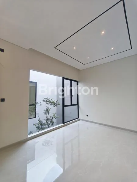 image HUNIAN BARU CITRALAND, 2 LANTAI, SIAP HUNI & MODERN (8)