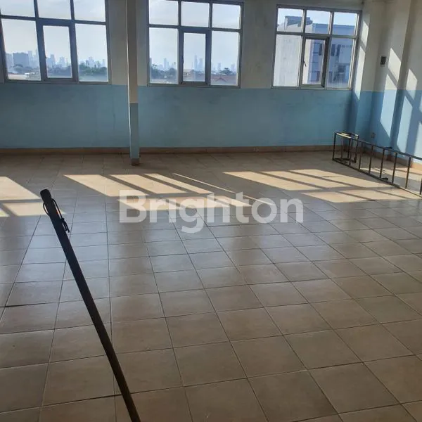 image RUKO UNIK DI PINGGIR JALAN RAMAI DI PONDOK BAMBU (8)