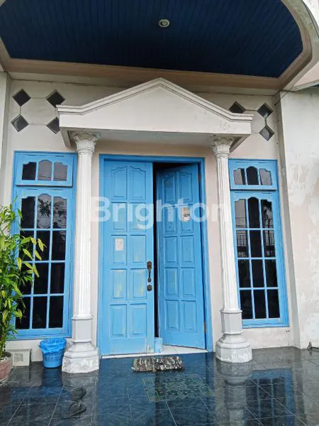 image RAPAK LEWAT MALL RUMAH BESAR ADA GUDANG (2)