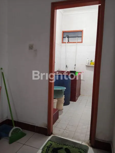 image RAPAK LEWAT MALL RUMAH BESAR ADA GUDANG (8)