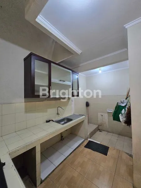 image RUMAH CANTIK 2 LANTAI GADING ARCADIA SIAP HUNI (3)