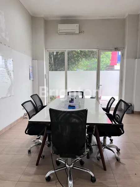 image GUDANG KARAWANG BARAT, SANGAT STRATEGIS, BANGUNAN FULL SAMPAI BELAKANG, NEGO (3)