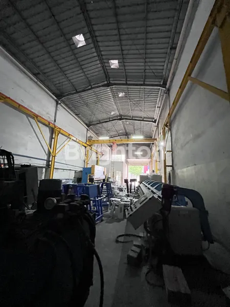 image GUDANG KARAWANG BARAT, SANGAT STRATEGIS, BANGUNAN FULL SAMPAI BELAKANG, NEGO (4)