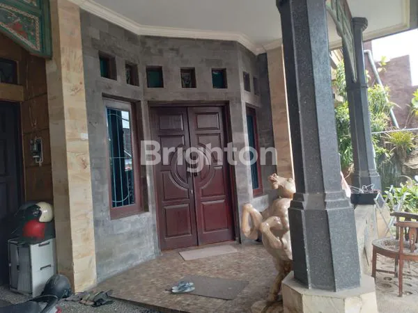 image RUMAH MEWAH 2 LANTAI DI CANDI PANGGUNG PERMAI, LT 212M² (3)