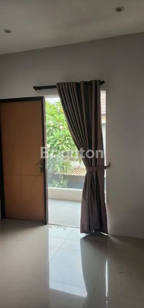 image CEMPAKA 2 BINTARO SEKTOR 2 , RUMAH 150 M2 / 105 M2 , 4 KT / 4 KM , SHM , 3500 WATT , 1.9 M (4)